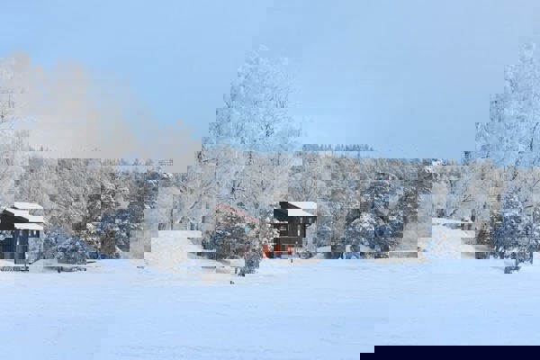 Hjälp till att skotta snö på greener söndag 1 mars så ökar chansen till att snabbare få bra greener i vår!